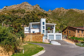 Phezulu Manor, Panoramic Views, Serviced Retreat